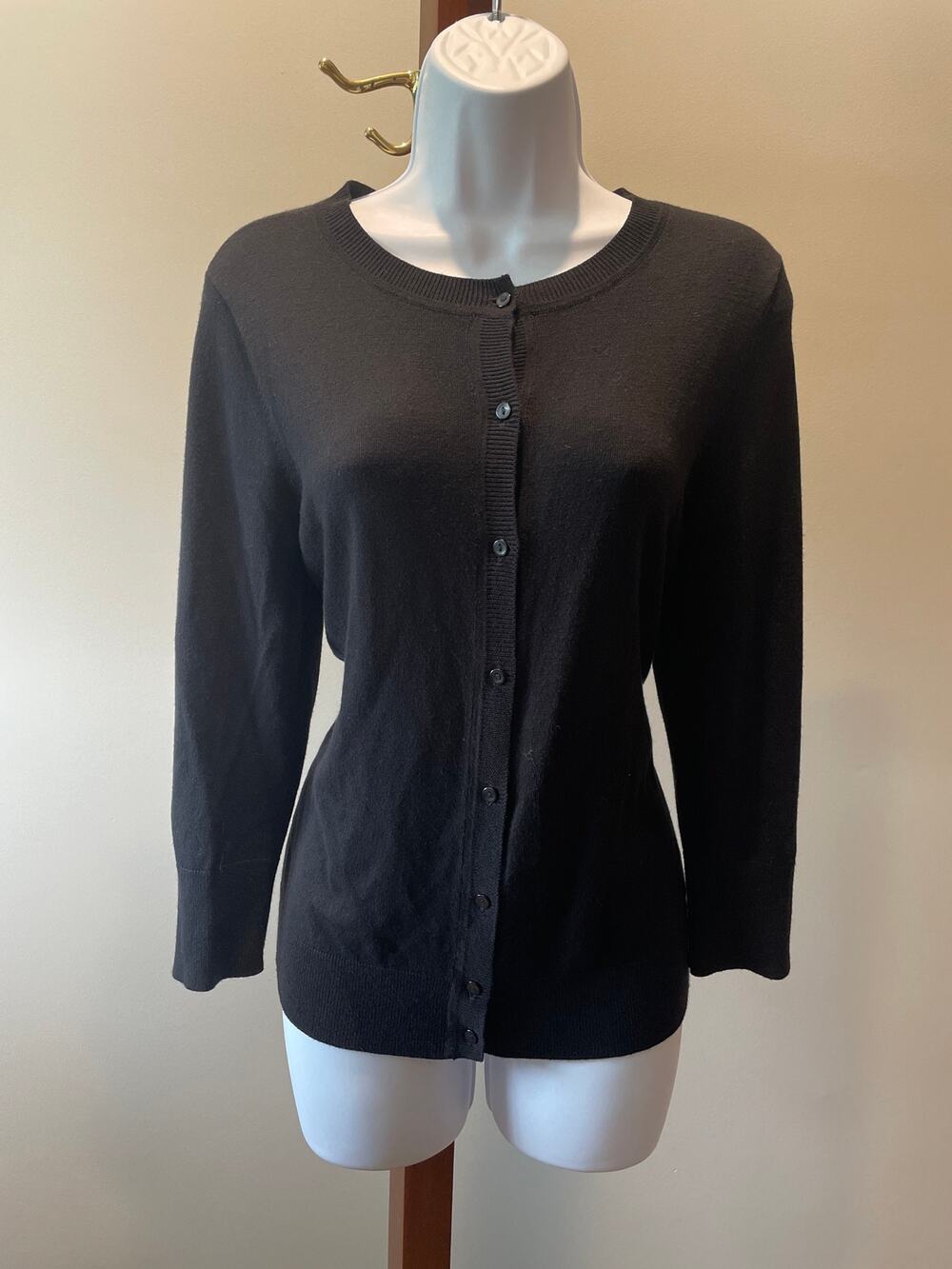 Halogen Knit Cardigan Size M Black Lightweight Crew Neck Button Front